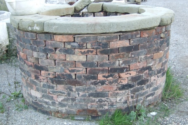 PAVIMENTI DI RECUPERO E MATERIALI PER RISTRUTTURAZIONI (pozzi) - 6