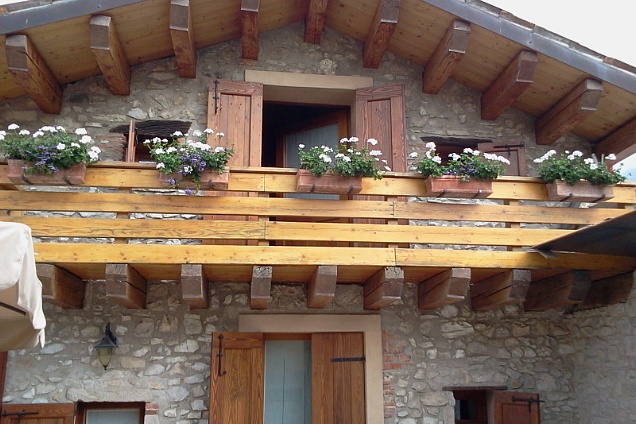 PAVIMENTI DI RECUPERO E MATERIALI PER RISTRUTTURAZIONI - 2