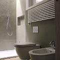 rivestimento bagno e box doccia con sistema Oltremateria