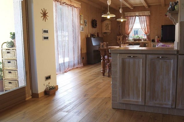 PAVIMENTI DI RECUPERO E MATERIALI PER RISTRUTTURAZIONI - 1