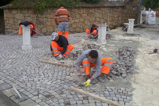 POSATORI PAVIMENTI - 1