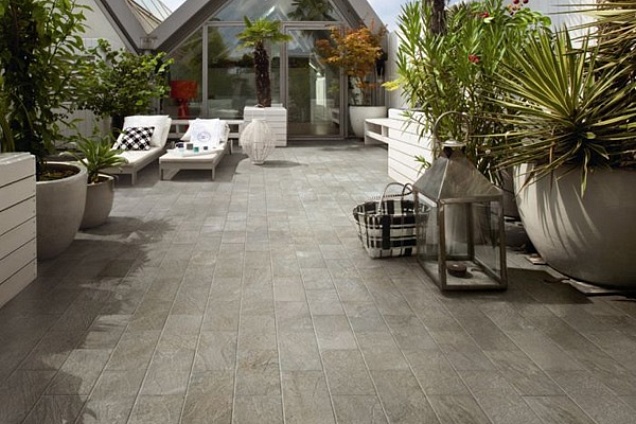 PAVIMENTI IN CERAMICA (grigio) in Emilia-Romagna - 4