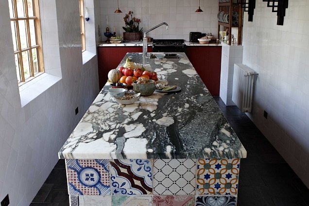 RIVESTIMENTI (nero) - 5