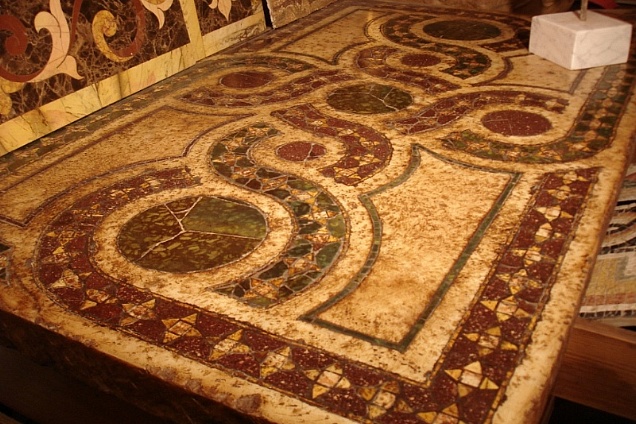 PAVIMENTI IN MARMO / PIETRA - 2