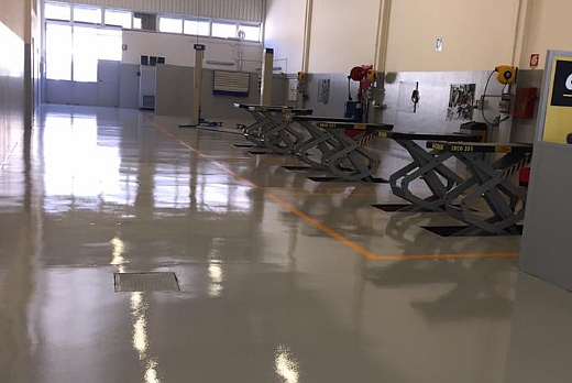 Pavimele sas Pavimento in resina industriale - 4