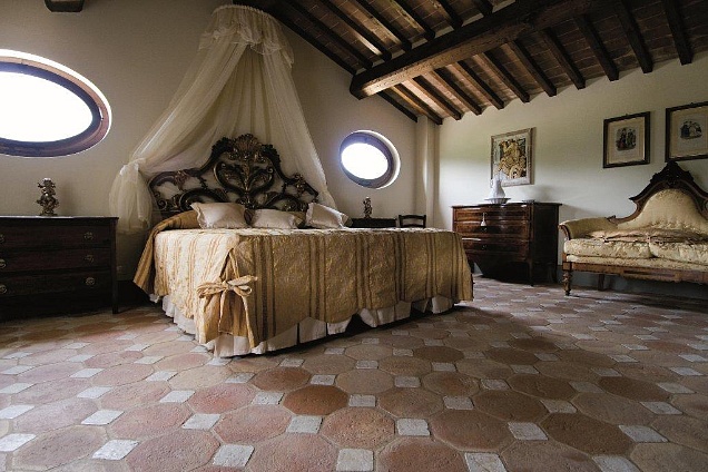 Ottagono con tozzerro smaltato lato 10,5 colore bianco opaco