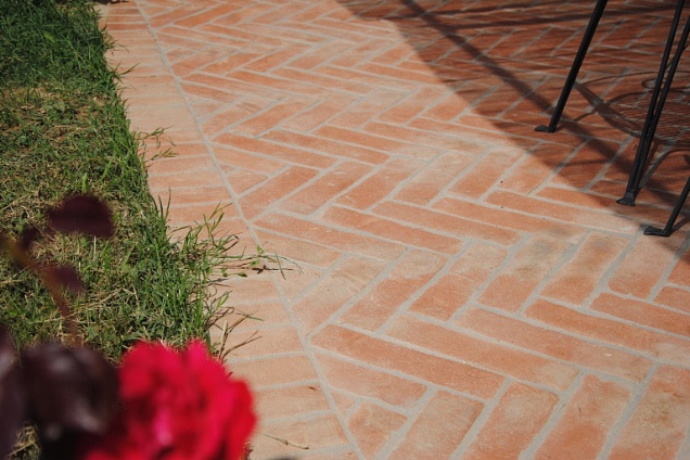 PAVIMENTI PER ESTERNI - 2