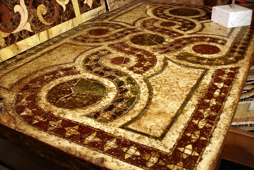 La Bottega delle Arti Antiche Pavimenti e rivestimenti in marmo intarsiati - 1