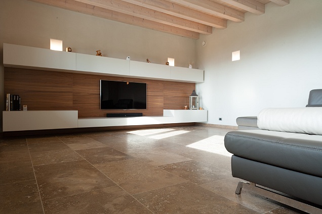 PAVIMENTI IN MARMO / PIETRA (marrone) - 3