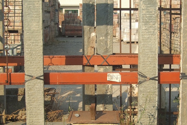 PAVIMENTI DI RECUPERO E MATERIALI PER RISTRUTTURAZIONI (portali) - 1