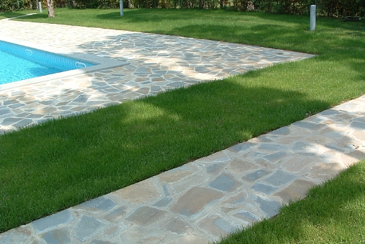 gorietti srl - La Pietra di Pianello lastre da giardino - 2