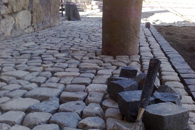 PAVIMENTI IN MARMO / PIETRA - 1