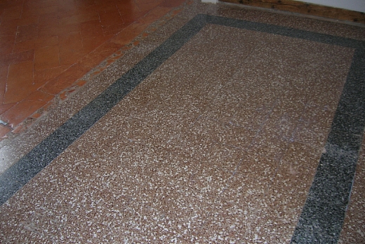 Tartuca Service di Flavio Caminada casa di ringhiera a Milano Cotto antico e Marmette - 8