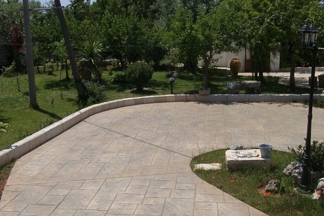 PAVIMENTI SPECIALI - 1