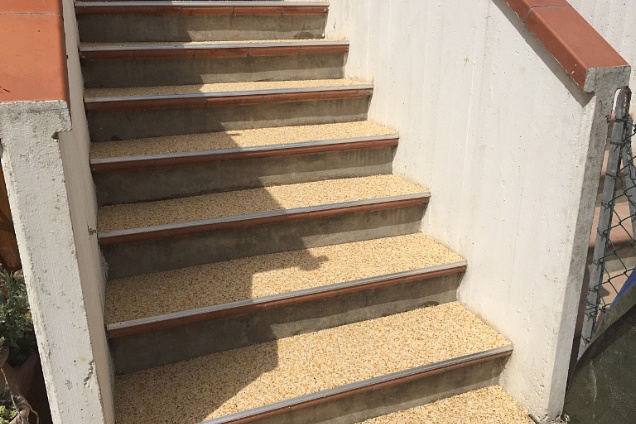 PAVIMENTI PER ESTERNI - 2