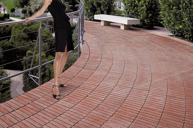 PAVIMENTI PER ESTERNI - 4