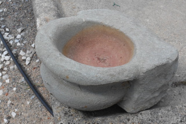 PAVIMENTI DI RECUPERO E MATERIALI PER RISTRUTTURAZIONI (lavandini-in-pietra) - 1