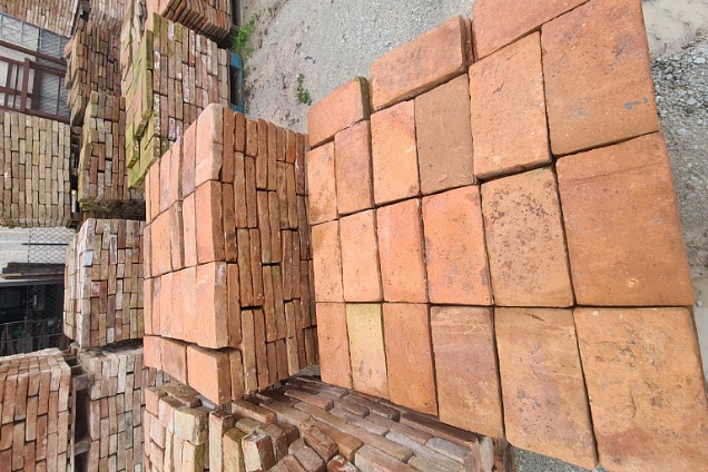 PAVIMENTI DI RECUPERO E MATERIALI PER RISTRUTTURAZIONI in Emilia-Romagna - 1