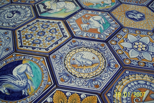 Riproduzione pavimento in maiolica della Cappella Vaselli in S.Petronio a Bologna