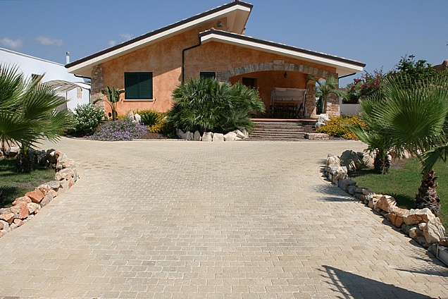 PAVIMENTI PER ESTERNI (autobloccanti) - 1