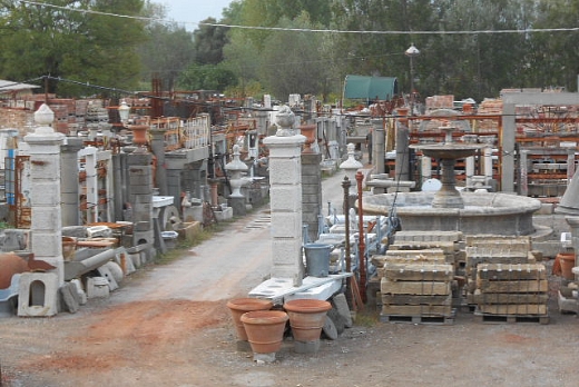 Recuperando Brick and Stone Acquasantiere in pietra antiche - 4