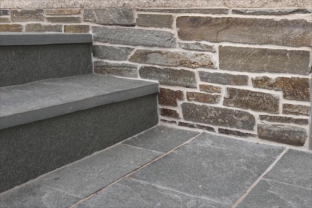 PAVIMENTI IN MARMO / PIETRA (verde) - 8