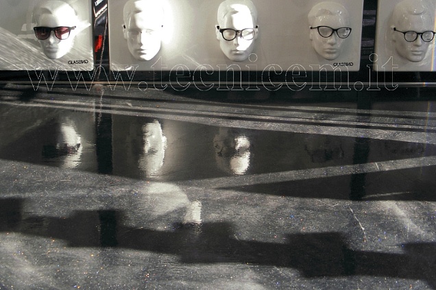 ARCHITETTI E INTERIOR DESIGN (negozi-showroom-botique) - 2