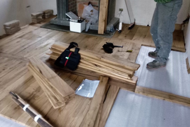 POSATORI PAVIMENTI - 1