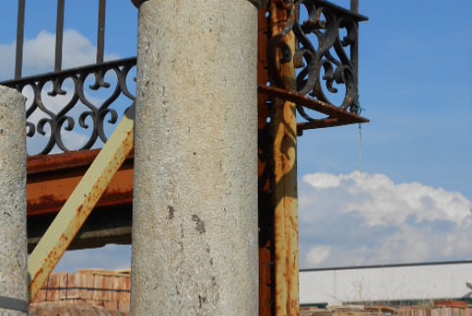 Recuperando Brick and Stone Colonne in pietra di recupero - 1