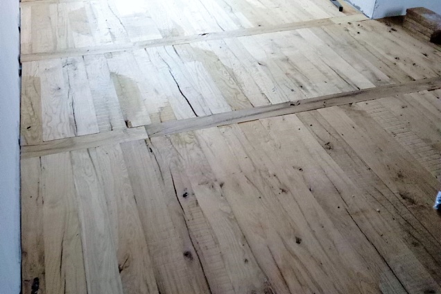 POSATORI PAVIMENTI - 3