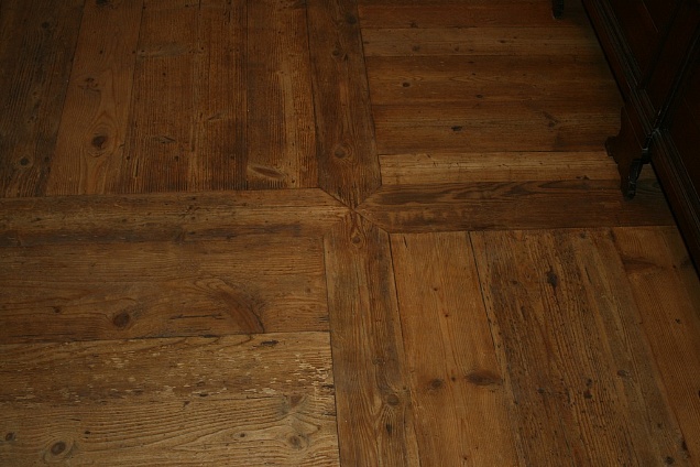 PAVIMENTI DI RECUPERO E MATERIALI PER RISTRUTTURAZIONI - 1