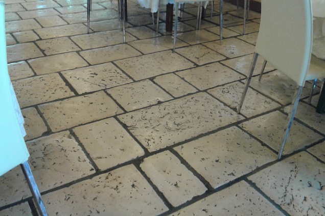 PAVIMENTI IN MARMO / PIETRA (avorio) - 1