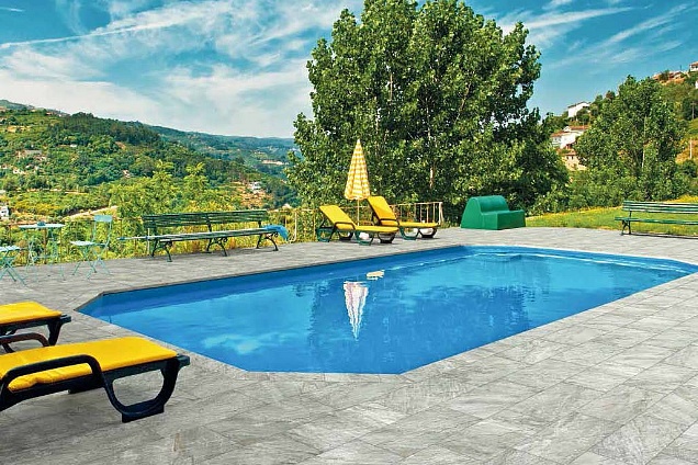 PAVIMENTI IN CERAMICA (piu-colori-in-un-singolo-pezzo) in Emilia-Romagna - 8