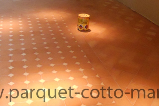 pavimento in cotto; posa a disegno