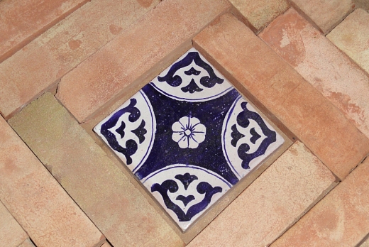 Fornace De Marco Pavimenti in cotto con inserimento di maioliche - 4