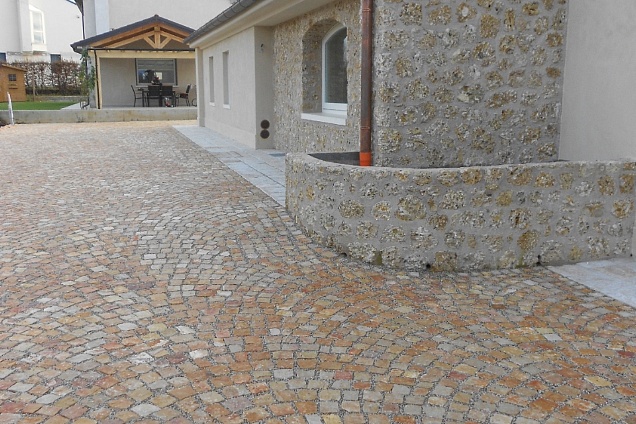PAVIMENTI IN MARMO / PIETRA (rosa) - 4