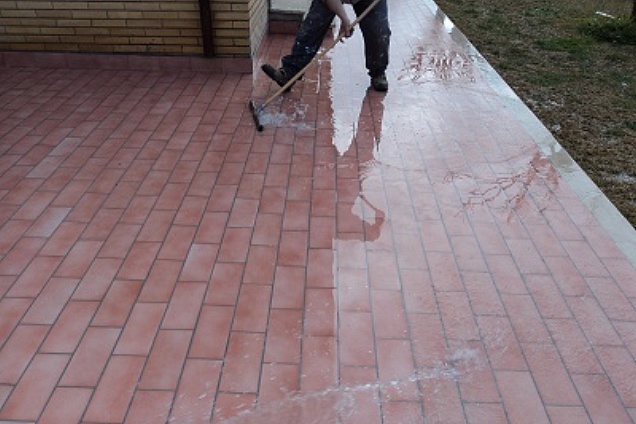 POSATORI PAVIMENTI - 1