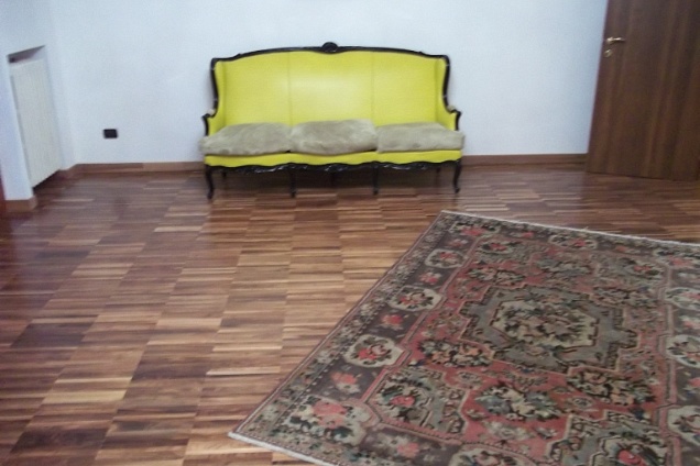 POSATORI PAVIMENTI - 1