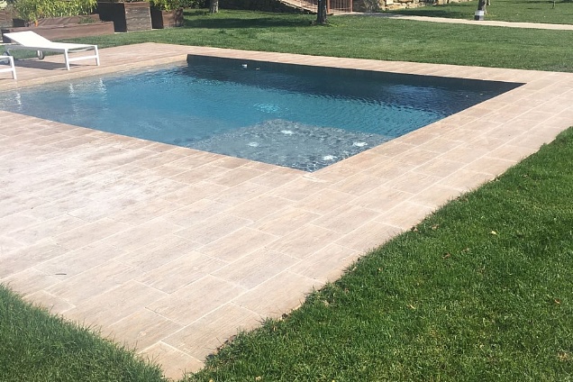 PAVIMENTI IN CERAMICA (piu-colori-in-un-singolo-pezzo) in Emilia-Romagna - 2