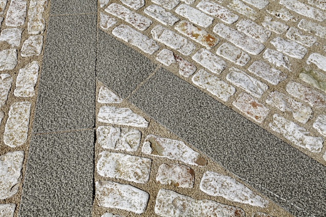 PAVIMENTI IN MARMO / PIETRA (avorio) - 3