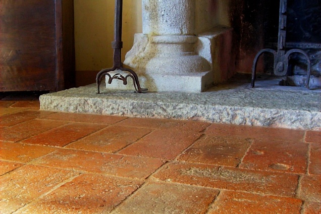 PAVIMENTI IN COTTO (fatto-a-mano) - 2