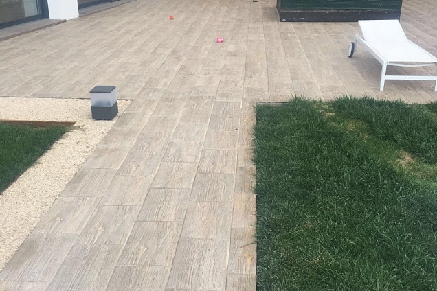 PAVIMENTI IN CERAMICA (piu-colori-in-un-singolo-pezzo) in Emilia-Romagna - 6