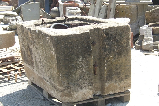 Recuperando Brick and Stone Pozzi in pietra antichi antichi - 3