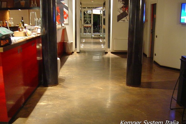 PAVIMENTI IN RESINA - 3