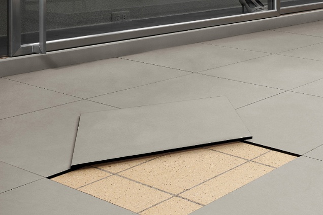 PAVIMENTI IN CERAMICA (grigio) in Emilia-Romagna - 1